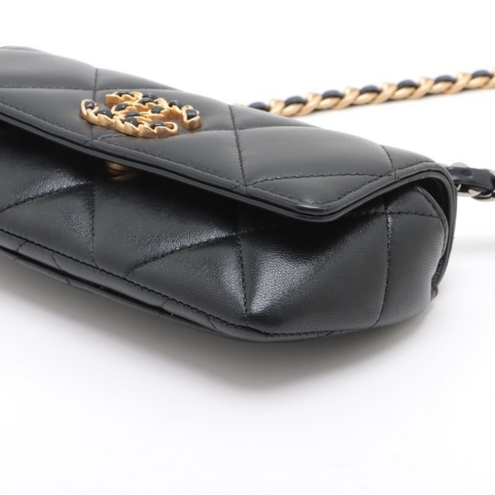 Authentic Chanel 19 Chain Shoulder Bag Glasses Case Gold X Silver Metal Fittings - Picture 11 of 12